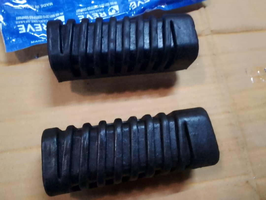 Reve=Damper Step/ Footrest Rubber=BM100KS